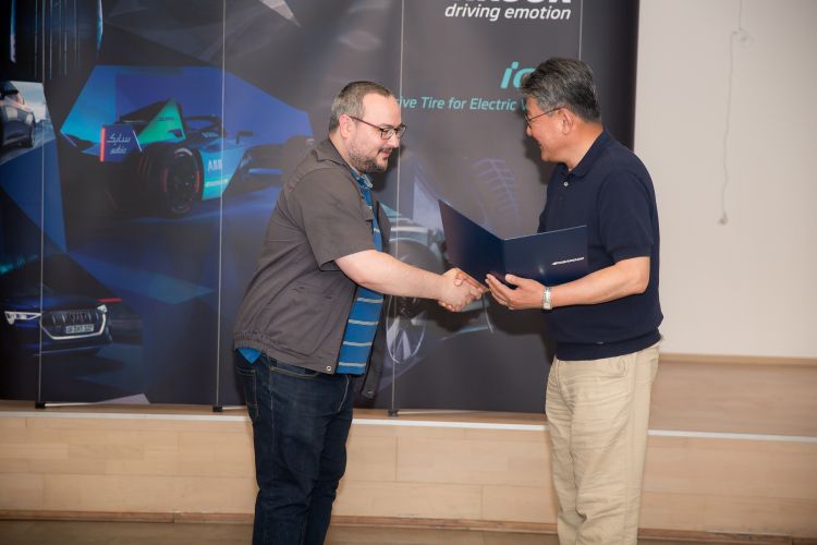 HK_Award_3-78